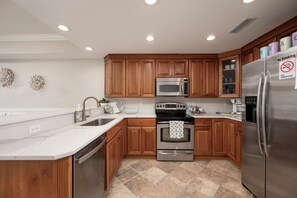 Mikrowelle, Geschirrspüler