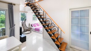 1 개의 침실, 무료 WiFi