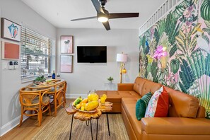 Televisor intel·ligent i estèreo 