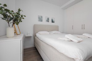 3 chambres, fer et planche Ă repasser, Wi-Fi, draps fournis