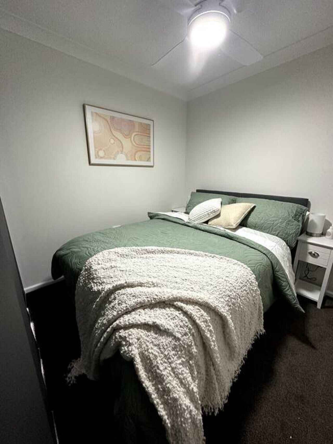 2 Schlafzimmer, Schreibtisch, Bügeleisen/Bügelbrett, kostenloses WLAN