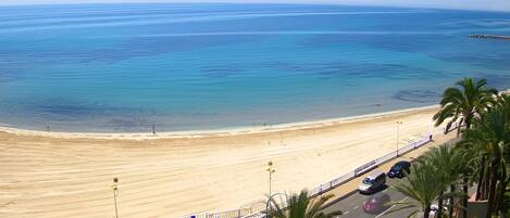 Accommodatie ligt op het strand