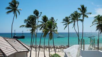 En la playa, toallas de playa