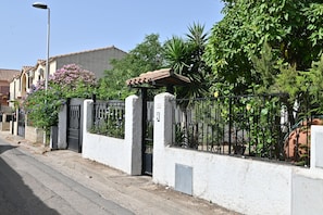 Ngoại thất