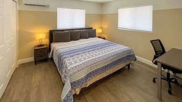 Appartamento Signature | 1 camera, una scrivania, postazione laptop, Wi-Fi gratuito