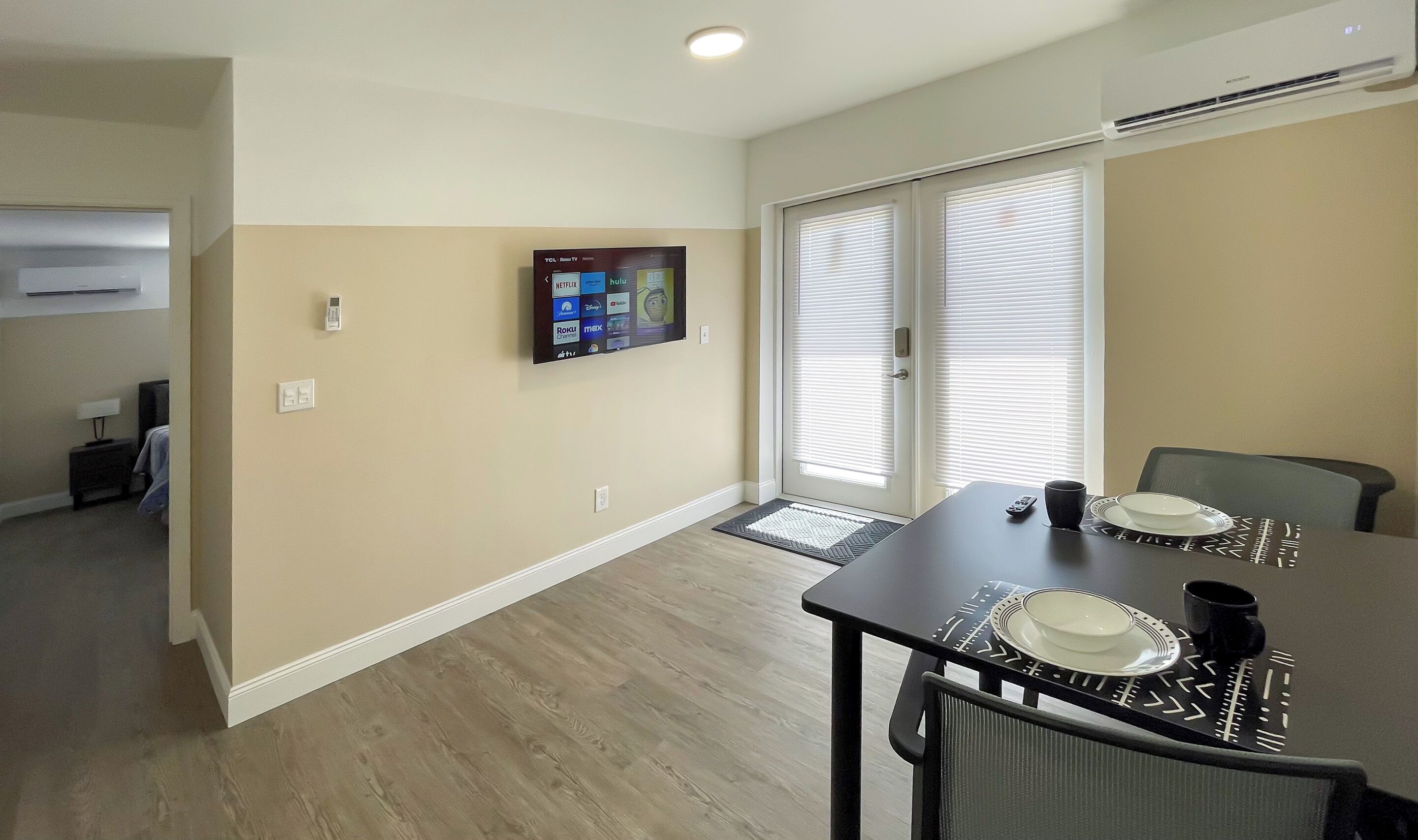 Appartement Signature | Bureau, espace de travail pour ordinateur portable, Wi-Fi gratuit