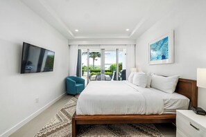 2 habitaciones, tabla de planchar con plancha y cuna de viaje 