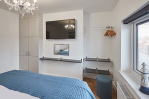 3 soverom, strykejern/-brett, reiseseng for barn og wi-fi (inkludert)