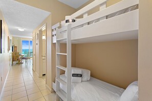 1 habitación, internet y ropa de cama 