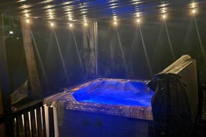 Baignoire à remous extérieure