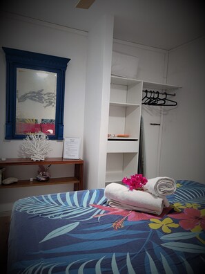 1 camera, ferro/asse da stiro, Wi-Fi gratuito, lenzuola