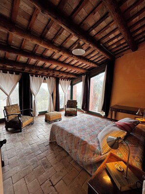 7 Schlafzimmer, WLAN, Bettwäsche