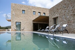 Outdoor pool - Riverstone Villa 3 with Private Pool (Stoupa)