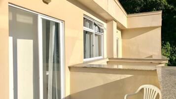 Superior Quadruple Room | Terrace/patio