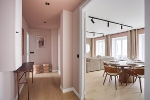 Uklassifisert bilde, 4 av 18, knapp