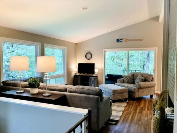 تلفزيون ذكي