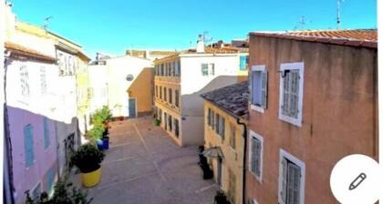 Appartement 2 Chambres en Plein Centre Ville et au Calme