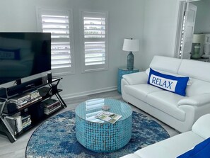 Fernseher, Stereoanlage