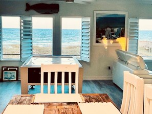 Interior - Blue Reef at Auberge d'Amelia (Fernandina Beach)