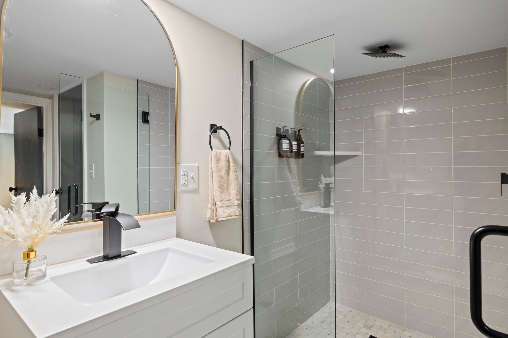 Hair dryer, towels, soap, shampoo