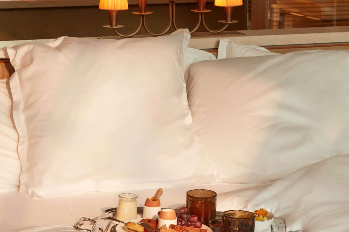 1 chambre, literie de qualité supérieure, surmatelas, minibar