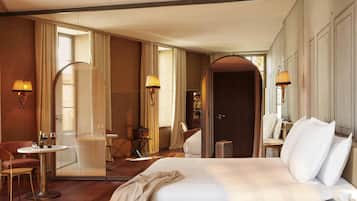 Premium bedding, pillowtop beds, minibar, in-room safe