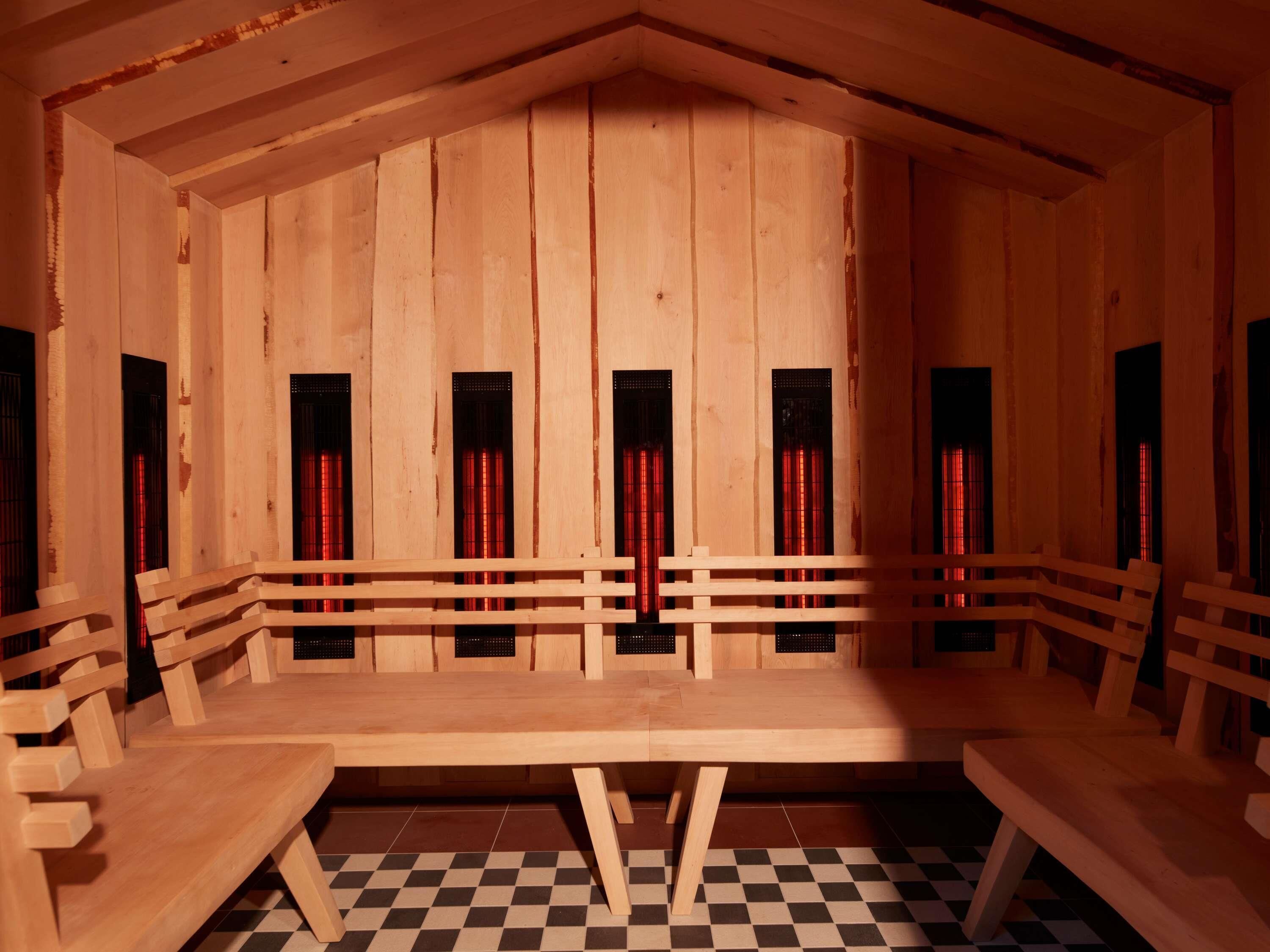 Couples treatment rooms, sauna, steam room, body treatments, body wraps