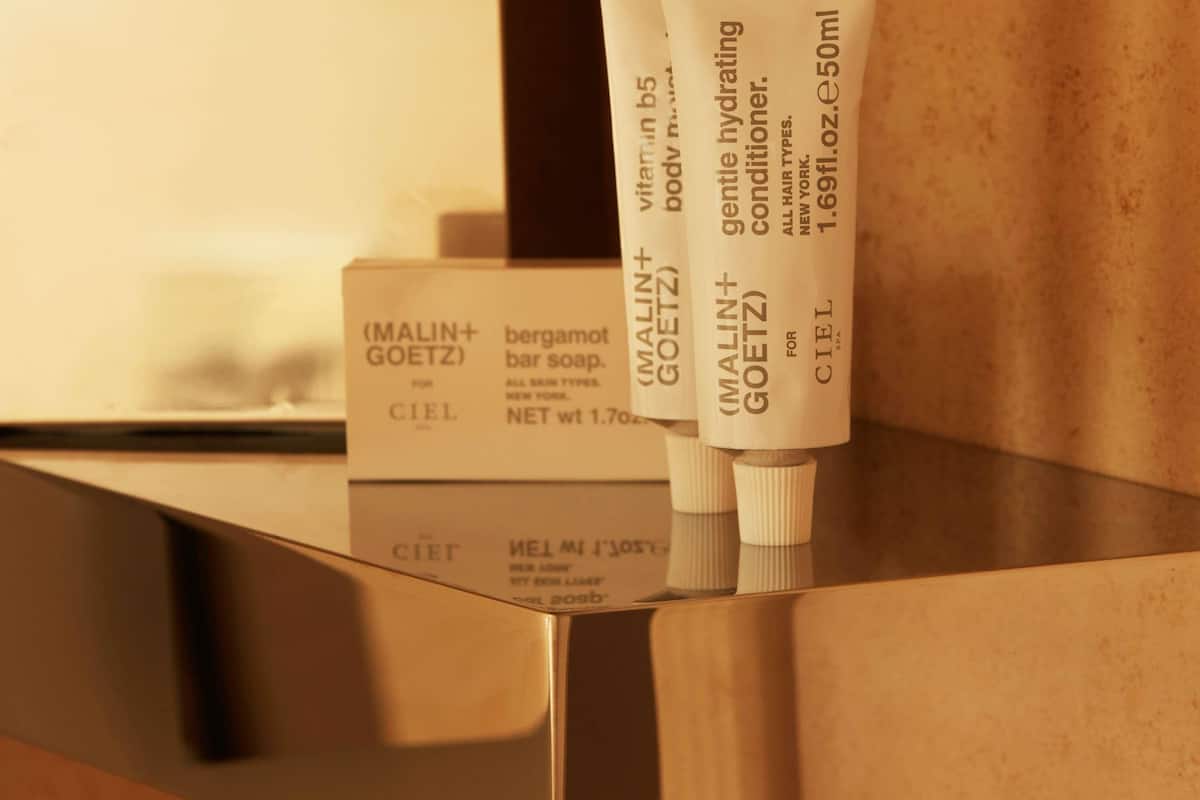 Superior Room, 1 Queen Bed | 1 bedroom, premium bedding, pillow-top beds, minibar