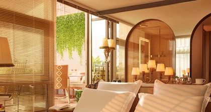 Mondrian Bordeaux Les Carmes