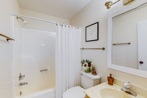 Hair dryer, towels
