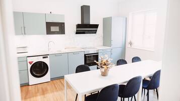 Exclusive Suite | Private kitchen | Fridge, microwave, oven, stovetop