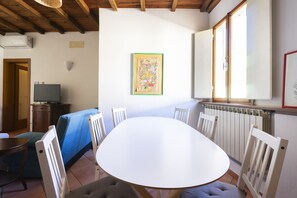 Dining - Faenza 91 Apartament (Firenze)