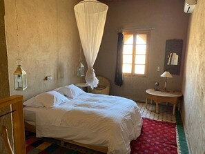 Free WiFi - Hôte Dar Lola  (Taouz)