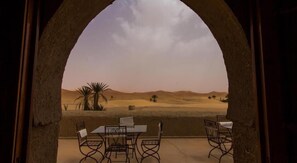 شرفة/رواق