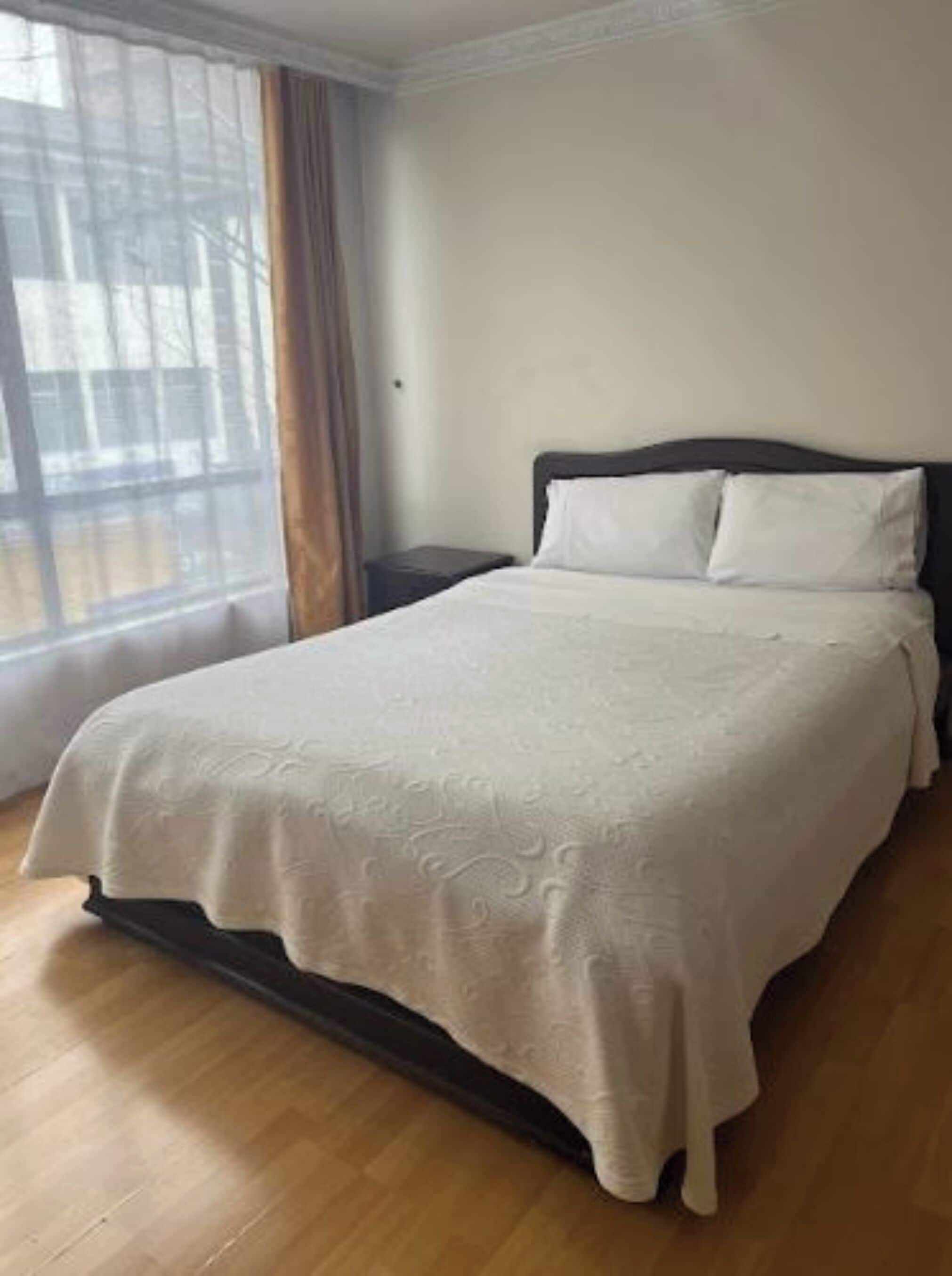 Habitación doble estándar | Cortinas blackout 