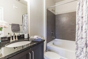 Bathroom - Lovely Oasis-Resort Style/ Entire Apartment (Tampa)