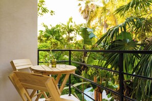 Individually decorated, individually furnished, desk, free WiFi - Casa de Cortes (Mérida)