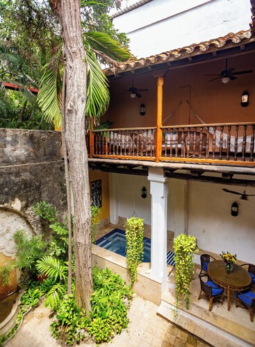 Casa Antigua 4cb-1 en el Centro Amurallado