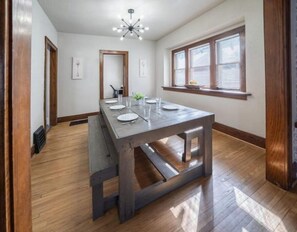 Dining - The Firehouse: 3 bed, central location, historic (Sioux Falls)