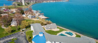 Bayshore Resort