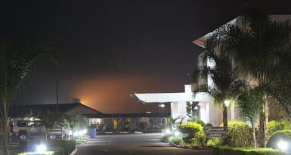 Moba Hotel & Convention Centre