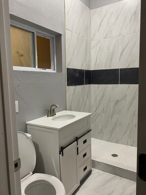 Bathroom - Studio near Garden of the Gods, B (Colorado Springs)