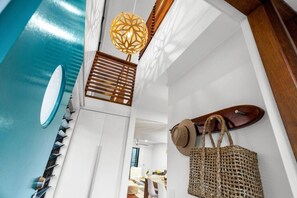 Interior - Stunning 2bed/2bth-CottonTrees 3BLK Beach/Dogs OK (Maroochydore)