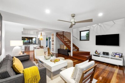 Stunning 2bed/2bth-CottonTrees 3BLK Beach/Dogs OK