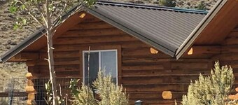 HorseWorks Wyoming's Rustic Hunting Cabin #5