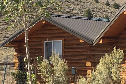 HorseWorks Wyoming's Rustic Hunting Cabin #5