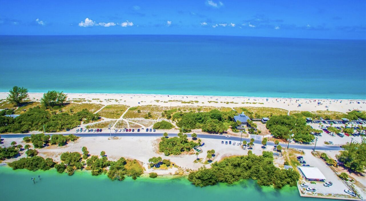 Sun loungers, beach towels