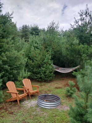 Property grounds - Peaceful, Cabin Near Oneida Lake / Salmon River (Camden)