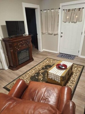 Smart TV, fireplace, offices