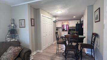 Smart TV, fireplace, offices